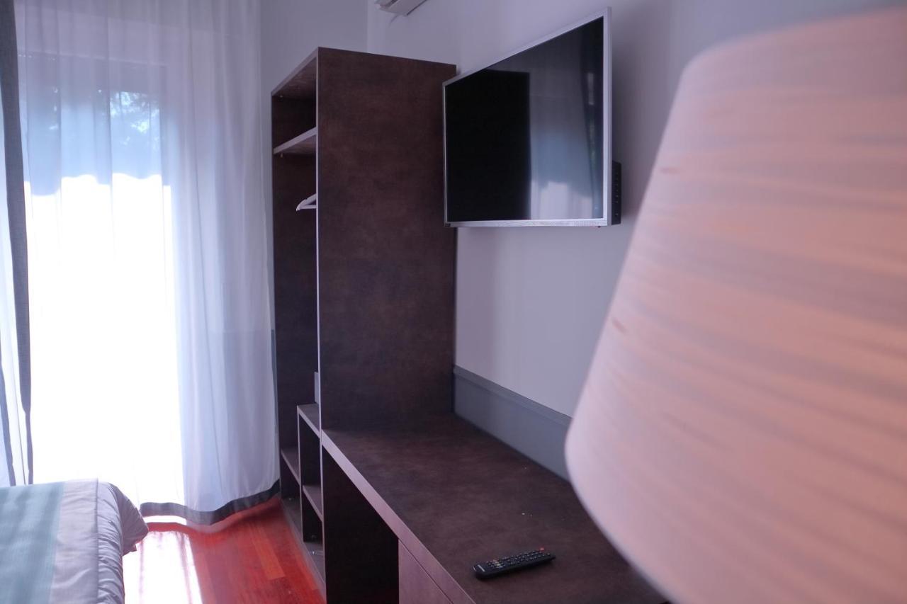 Dimora Dell'Arte - Foresteria Lombarda Smart Rent Sesto San Giovanni Eksteriør bilde